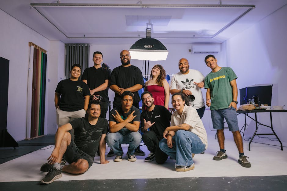 Team editoriale creativo che discute le nuove tendenze